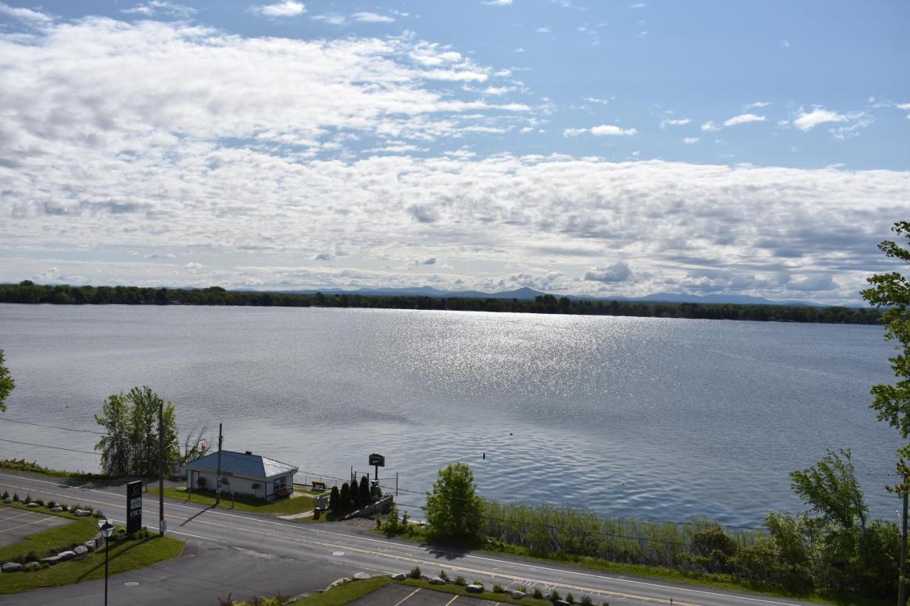 Venise-en-Québec La Cache Du Lac Champlain酒店 外观 照片