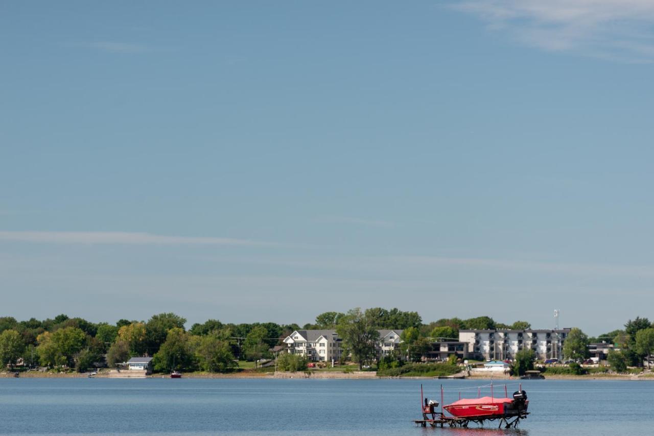 Venise-en-Québec La Cache Du Lac Champlain酒店 外观 照片